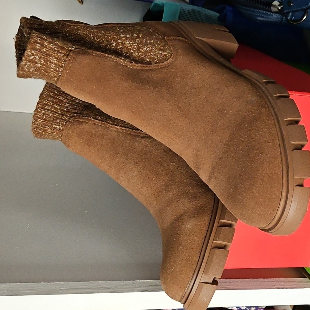 Chestnut Knit Women's Ankle Boots